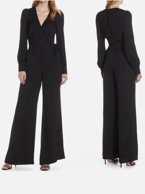 Like-new Reformation Molly Long Sleeve Jumpsuit - 6